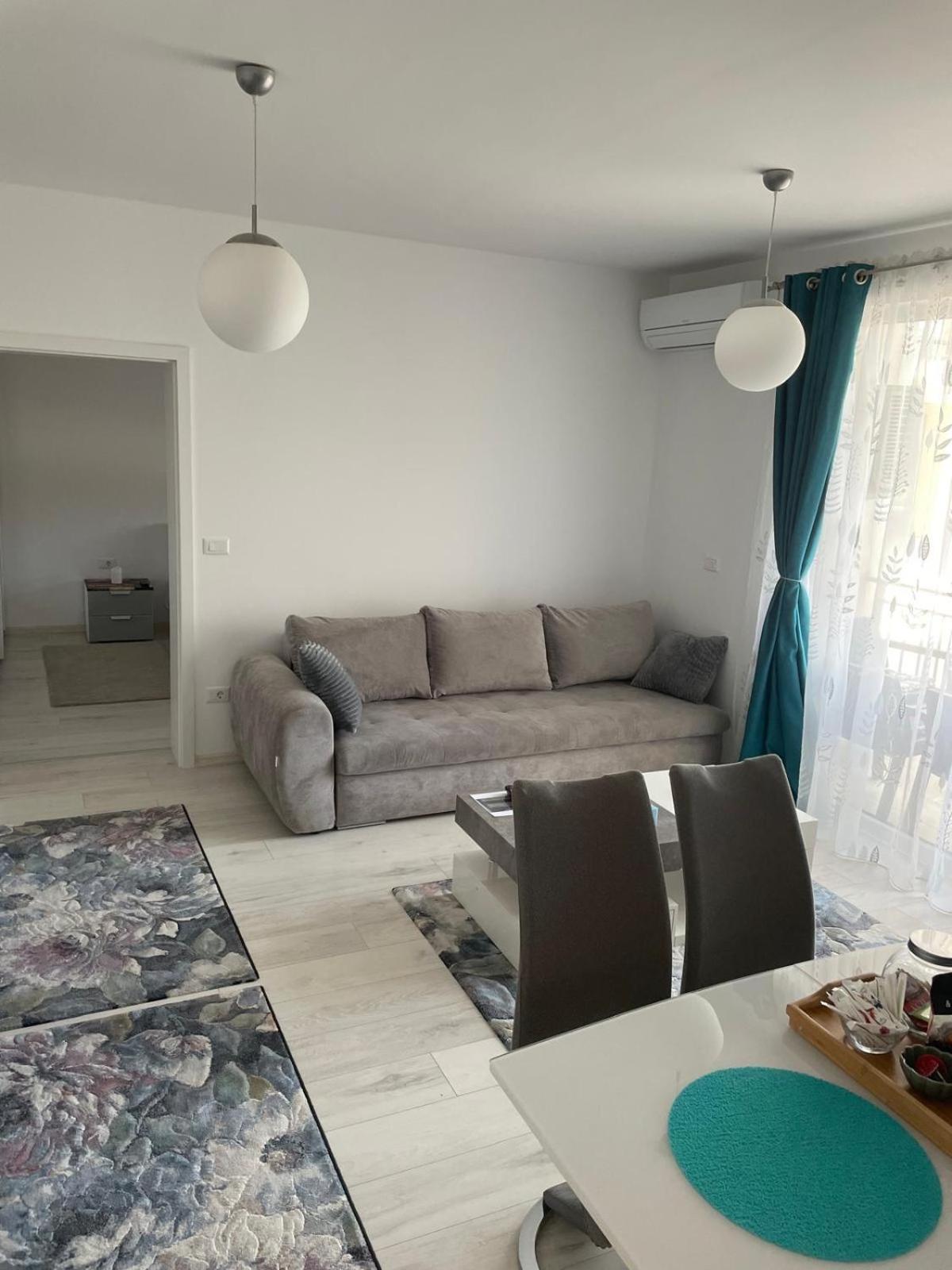 Refugiul Linistit Apartment Giroc Exterior photo